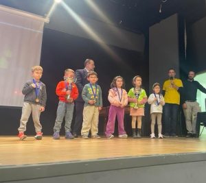 IMG-f765100ae2a8a29c628a3abff28b543b-V-300x267